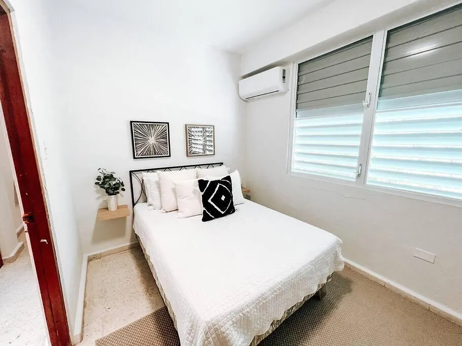 Casa Vasallo 2 Comfy House W/ 3Bdr Condado Villa San Juan Holiday home